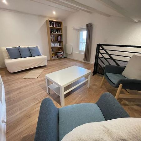 شقة Duplex Sous Les Toits ريز المظهر الخارجي الصورة