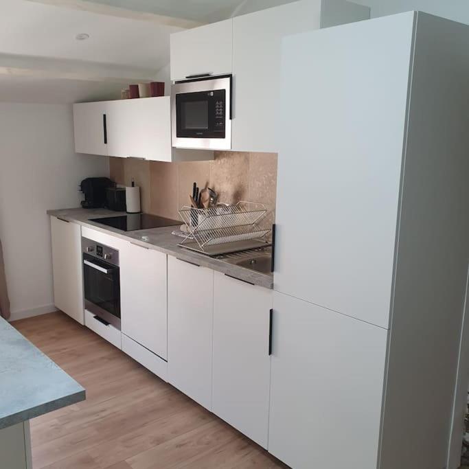 شقة Duplex Sous Les Toits ريز المظهر الخارجي الصورة
